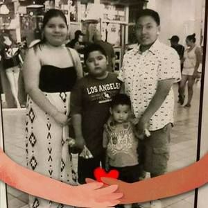 Meet your Posher, Elizabeth